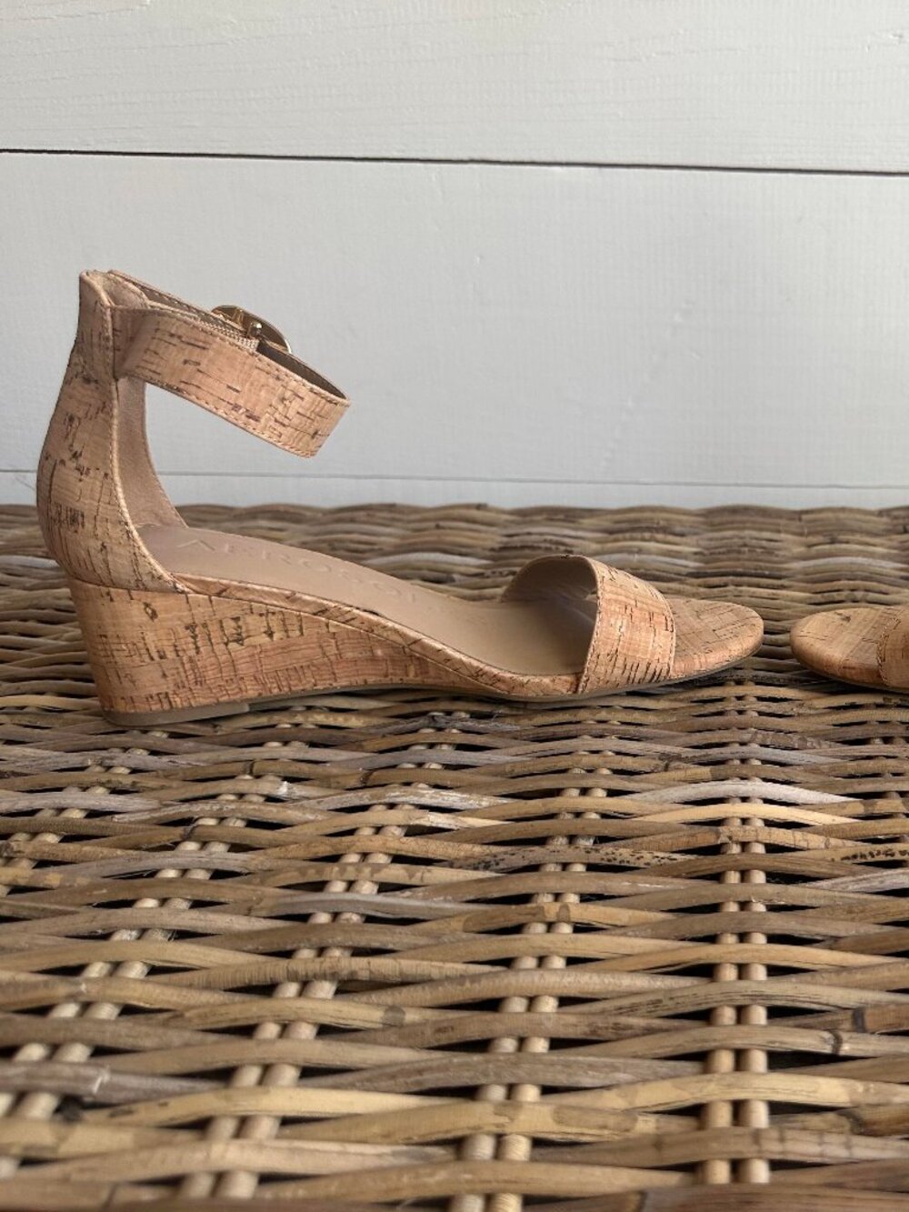 AEROSOLES Willis Cork Wedge Sandal Size 6